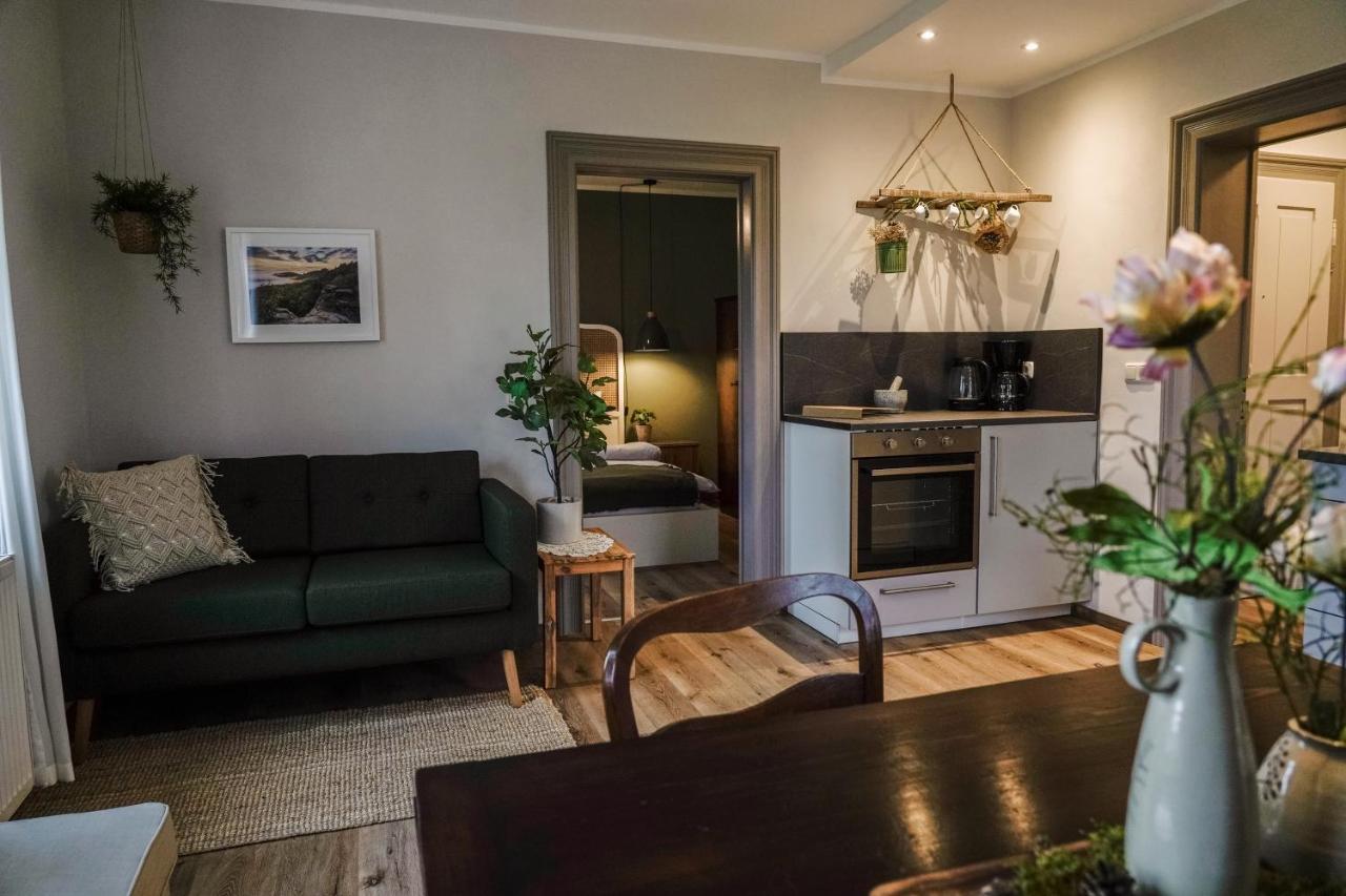 Urlaubsfreude Biedermann Haus Gluecksstein Ferienwohnung Smaragd Bad Schandau Esterno foto