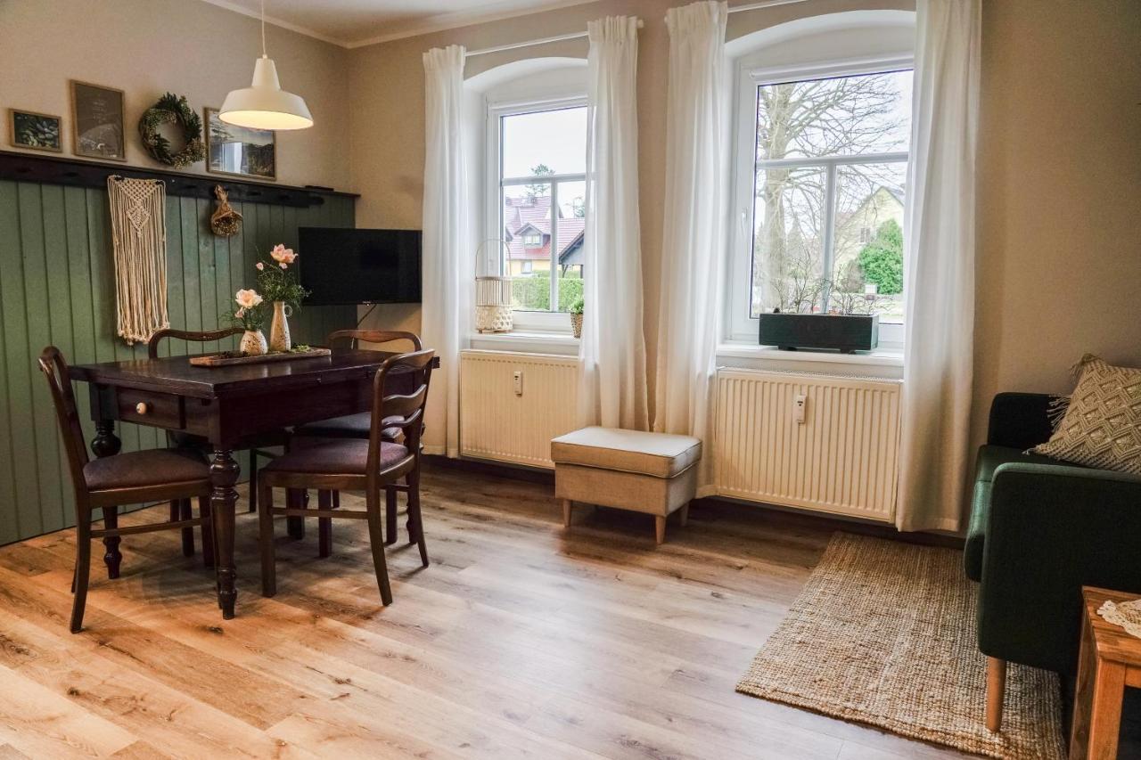 Urlaubsfreude Biedermann Haus Gluecksstein Ferienwohnung Smaragd Bad Schandau Esterno foto